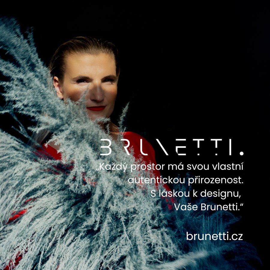 Kampaňový vizuál BRUNETTI se ženou v peří